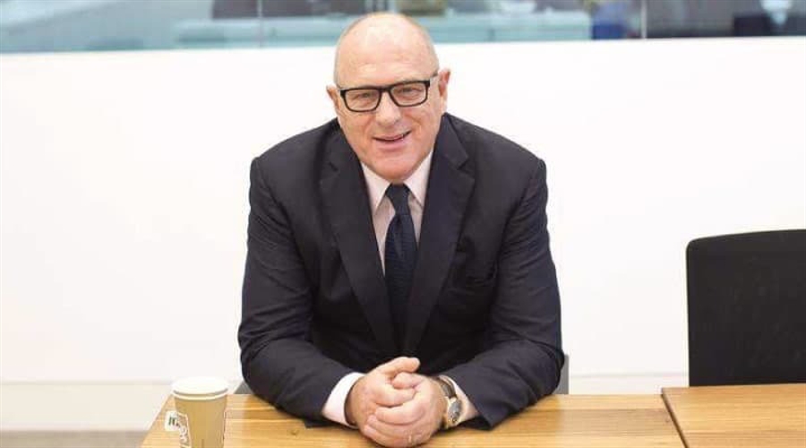 富时中国A50指数期货现已突破13200.00的心理关口，最新交易价格为13199.00，日内下跌幅度为0.70%