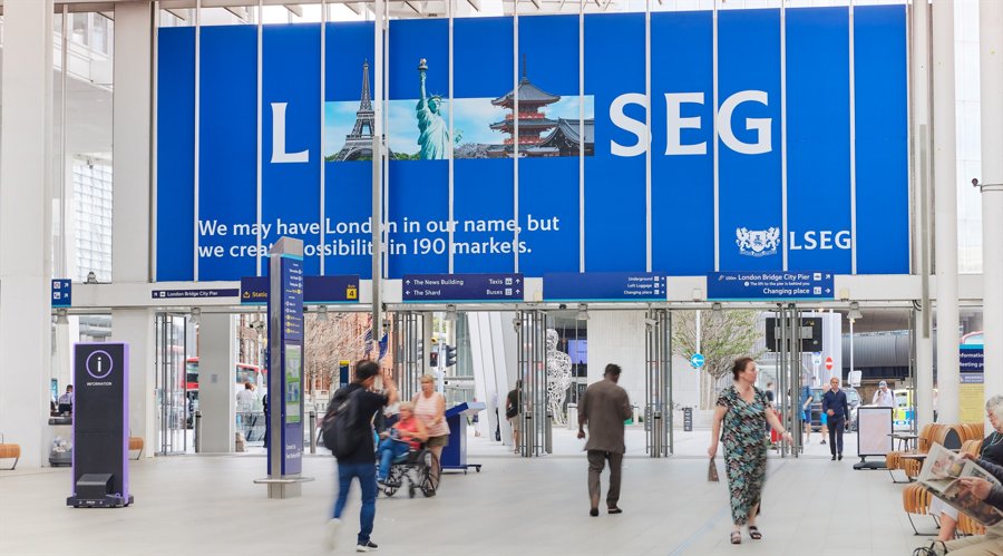 特朗普:北约,你们可以被忘掉了。